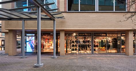 nike gebouw hilversum|nike store hilversum.